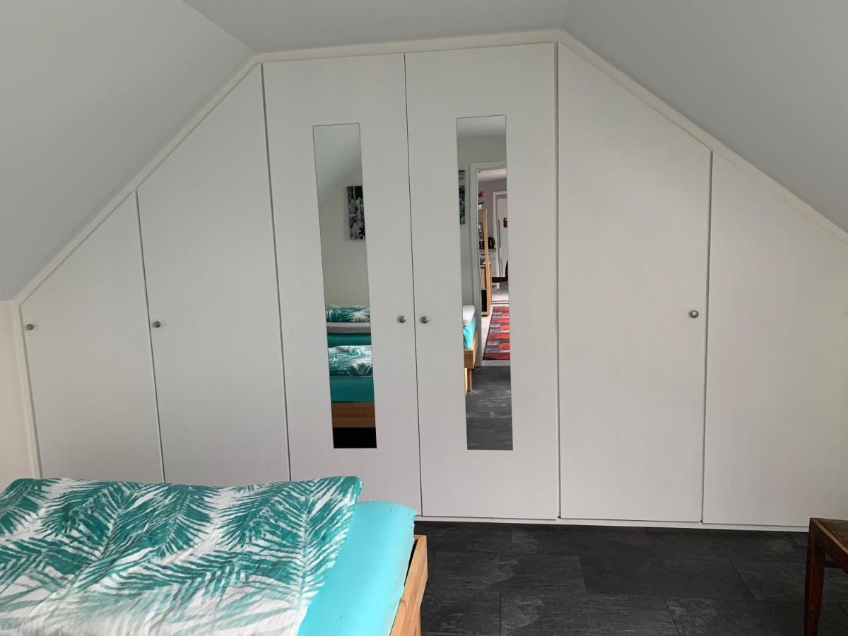 Ferienwohnung Sunny - Moderne Ferienwohnung Im Gruenen In Saarbruecken-West מראה חיצוני תמונה
